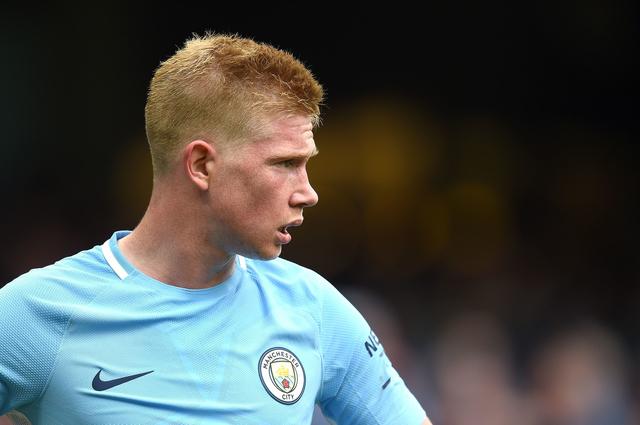 利物浦双星身价暴跌2000万欧！克洛普遗留下的阵容隐患爆发（利物浦两将身价缩水2000万欧，克洛普遗留阵容短板集中暴露）