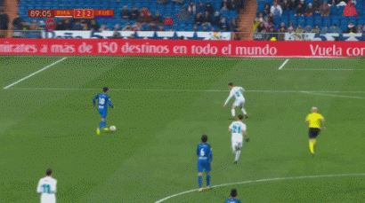 梅西在世界杯踢欧洲球队6进球6助攻！C罗踢南美是0进球0助攻！（世界杯数据：梅西对欧洲队6球6助，C罗对南美0球0助）