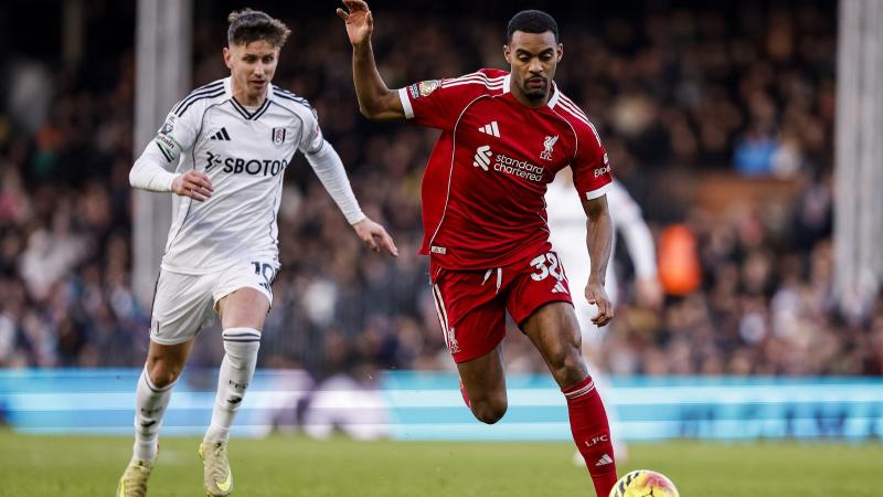 霍华德招募字母哥搭档东詹：别带伤强撑上场，湖人需要你（霍华德邀字母哥联手东詹；劝詹皇别带伤硬拼，湖人更需要你）